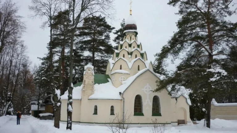 Серафимо-Знаменский скит и Иерусалимский Кресто-Воздвиженский Монастырь