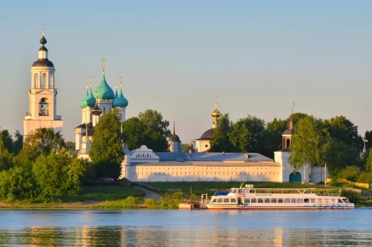 Ярославль — Толгский монастырь, Кострома, Тутаев.