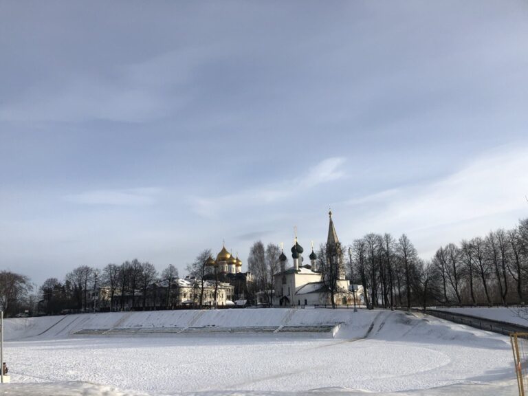Ярославль — Толгский монастырь, Кострома, Тутаев.