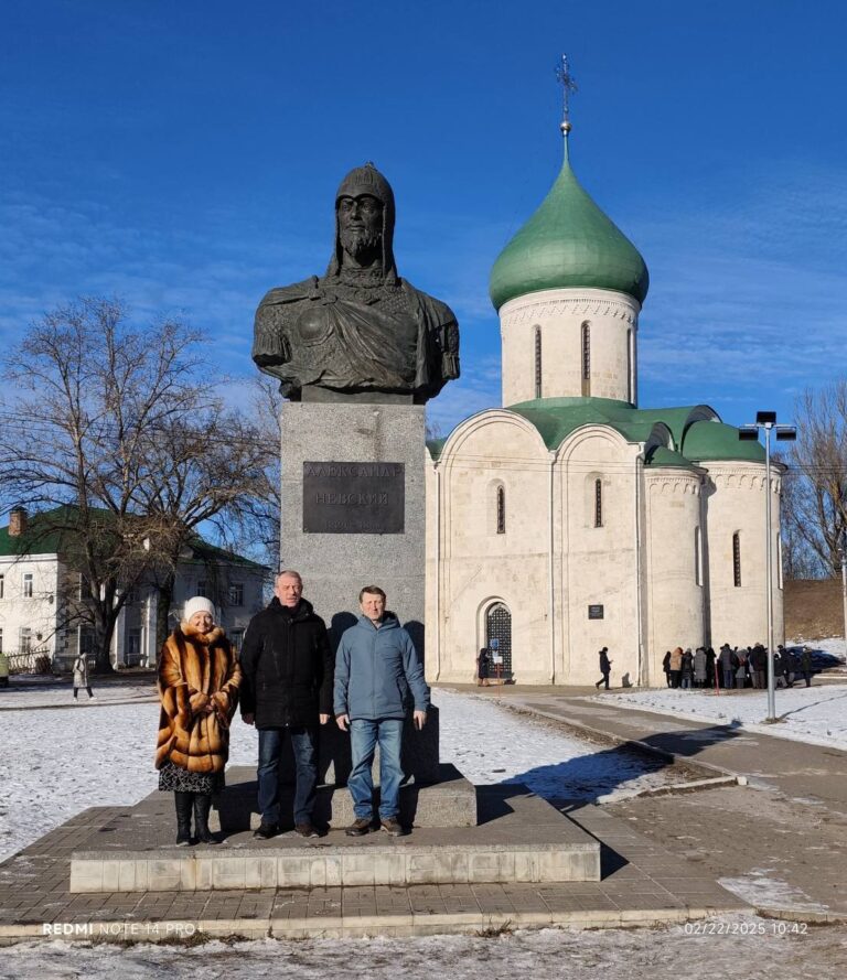Ярославль — Толгский монастырь, Кострома, Тутаев.