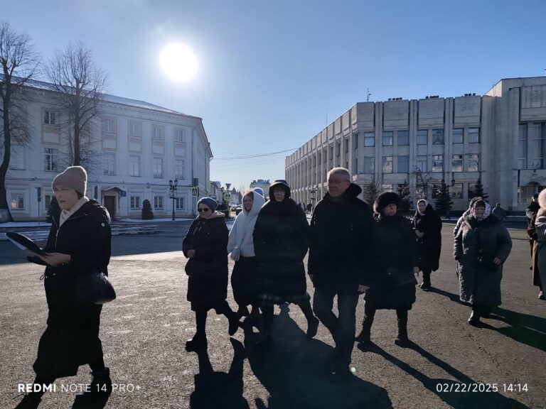 Ярославль — Толгский монастырь, Кострома, Тутаев.