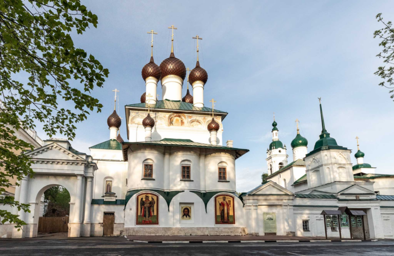 Ярославль — Толгский монастырь, Кострома, Тутаев.
