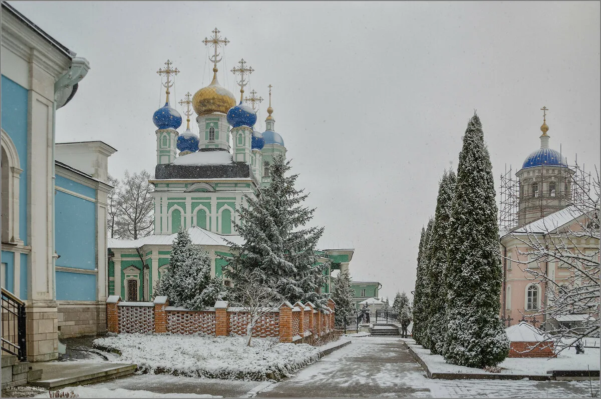 Однодневная поездка в Оптину Пустынь! 